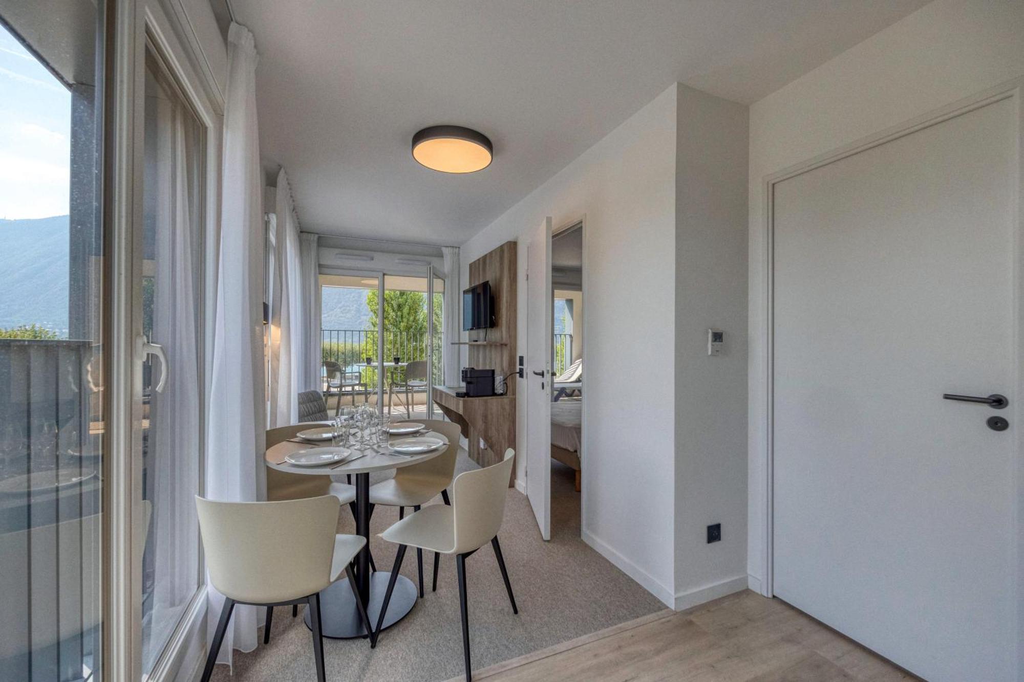 Kosy Appart'Hotels - Residence Du Lac Екс ле Бен Екстериор снимка